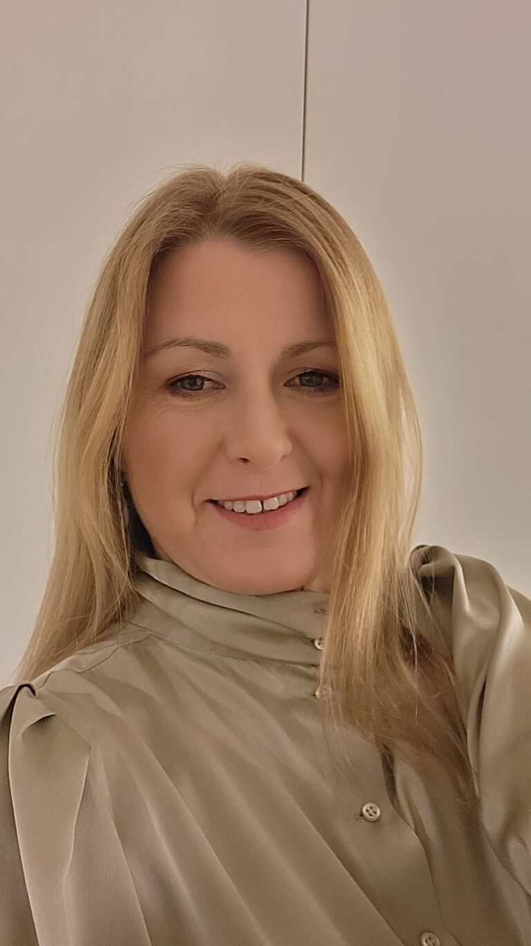 Irena Švenda